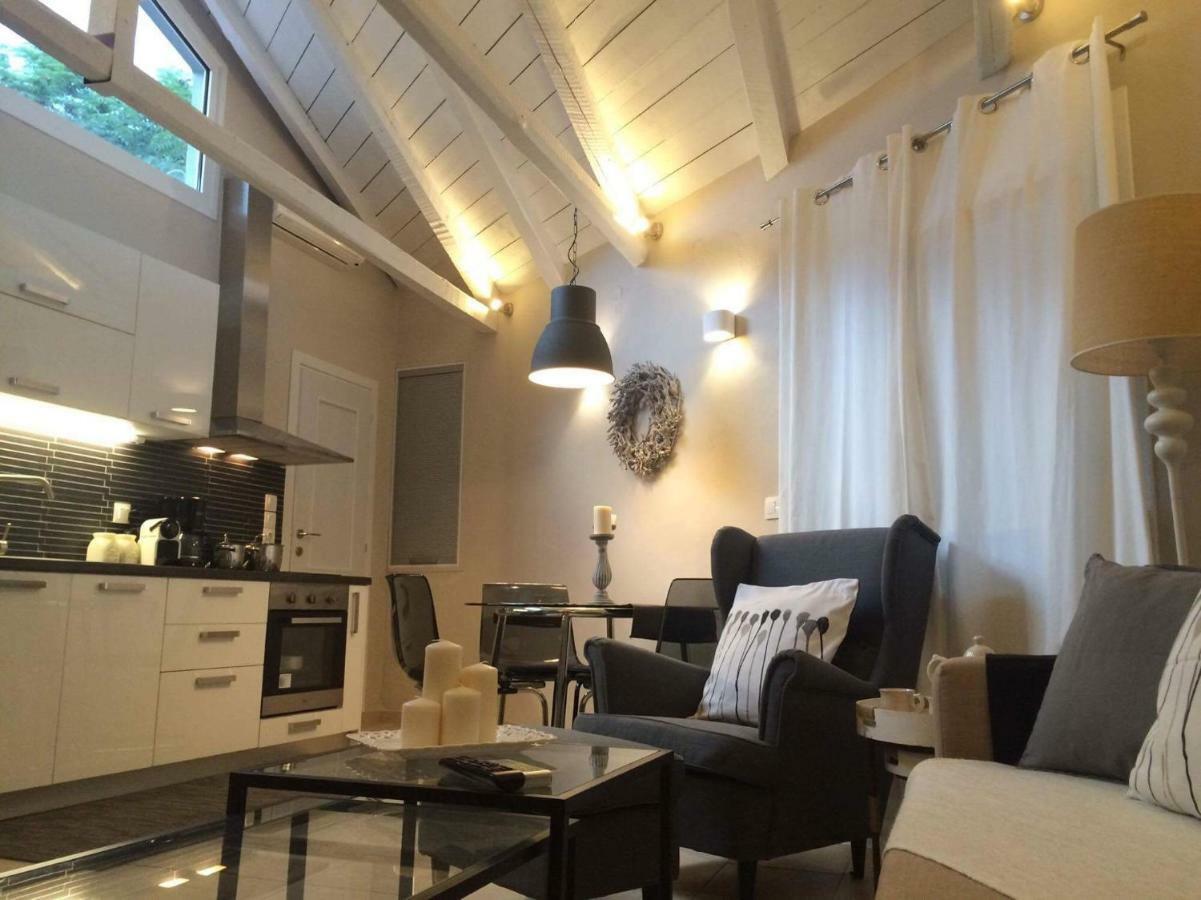 Meni Sweet Luxury Home Volos Eksteriør bilde